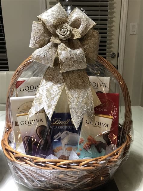 Chocolate & Sweet Gift Hampers .